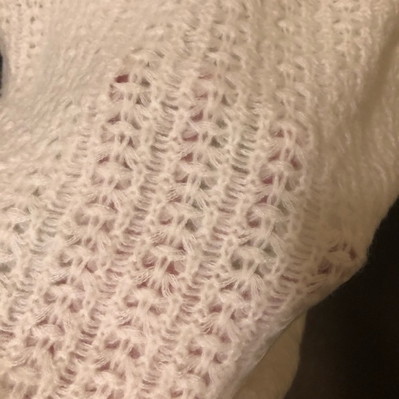 Cozy white sweater - Picture 3 of 3